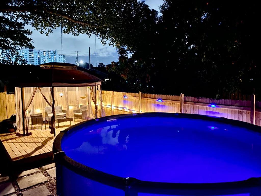 Blue Room By The Gables Μαϊάμι Εξωτερικό φωτογραφία